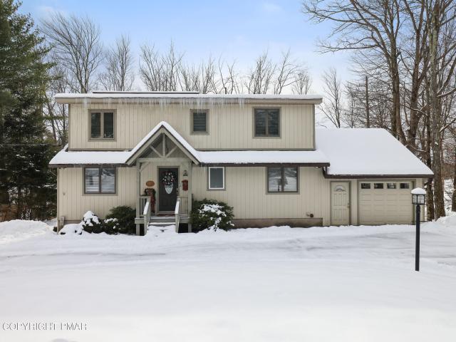 House for sale in Greentown, Pennsylvania