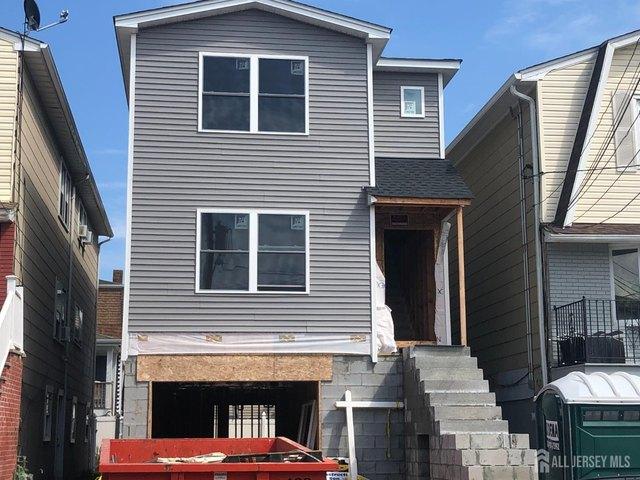 House for sale in Keasbey, Woodbridge Township