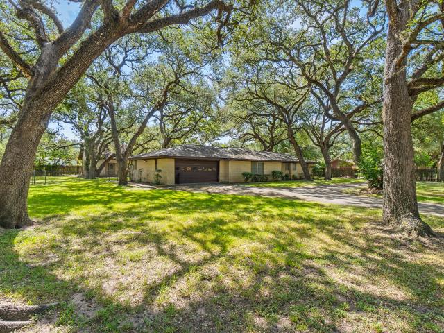 House for sale in Columbus, Texas