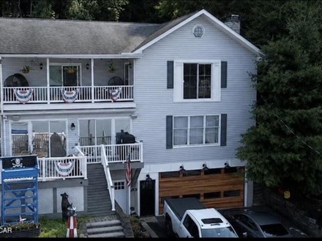 House for sale in Harveys Lake, Pennsylvania