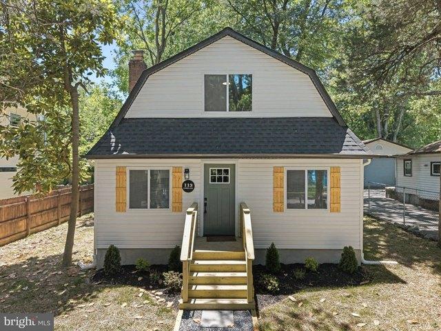 House for sale in Mayo, Maryland