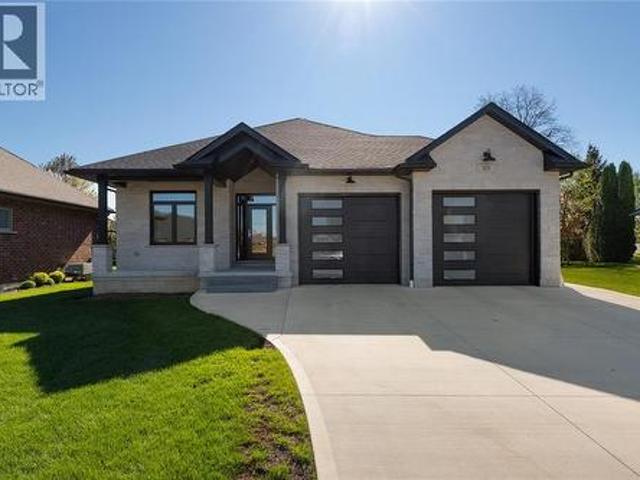 House for sale in Lambton Shores, Ontario