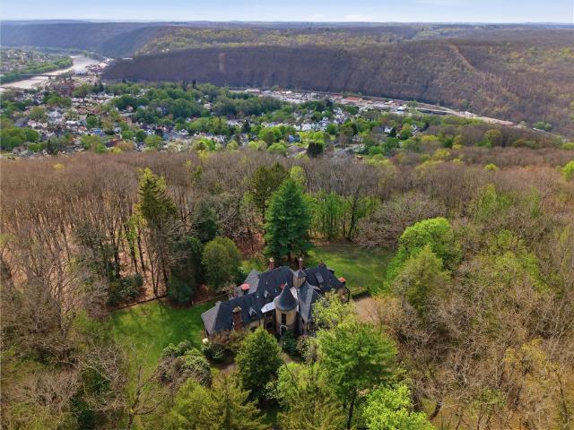 House for sale in Venango, Pennsylvania
