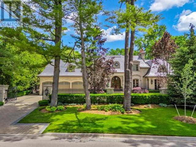 House for sale in Oakville, Ontario