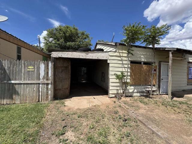 House for sale in Levelland, Texas