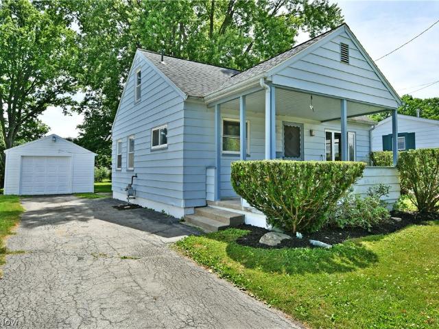 House for sale in Poland, Ohio