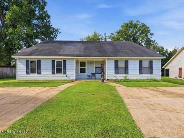 Townhouse for sale in Clinton, Mississippi