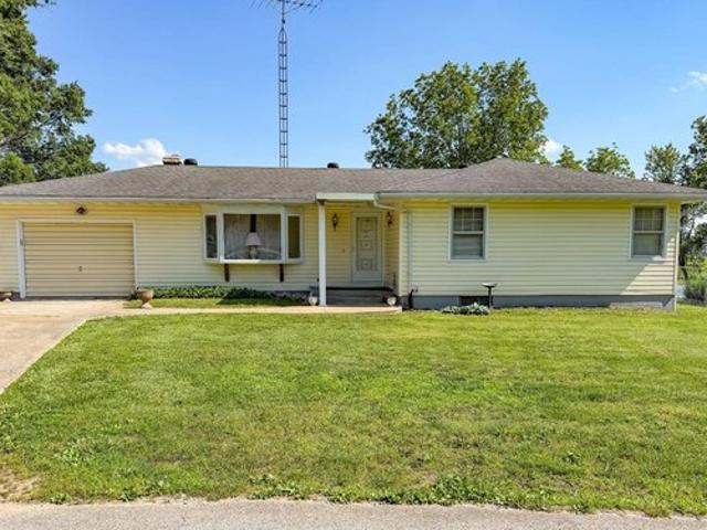 House for sale in Salisbury, Missouri
