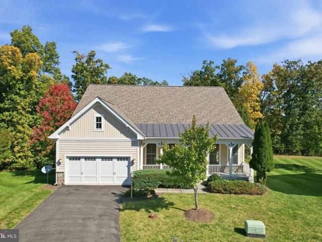 House for sale in Lake Frederick, Frederick County