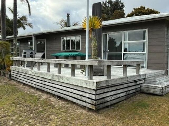 House for rent in Matarangi, Thames-Coromandel District