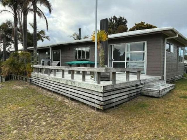 House for rent in Matarangi, Thames-Coromandel District