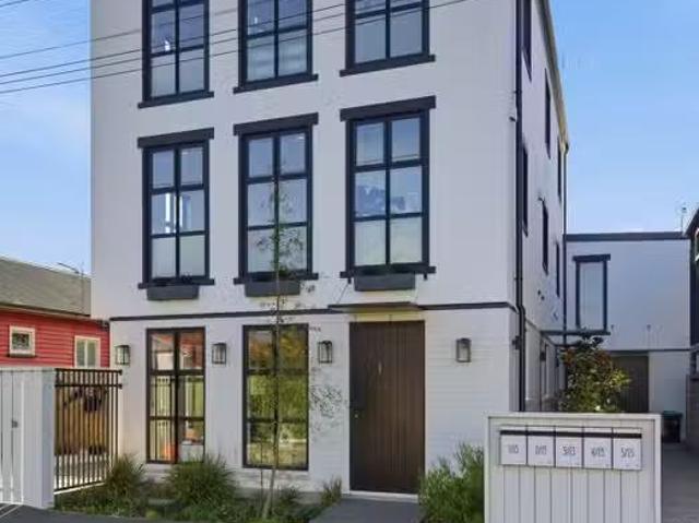 House for sale in Heathcote, Canterbury