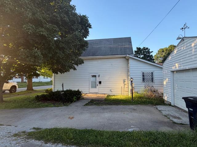 House for sale in Elwood, Indiana