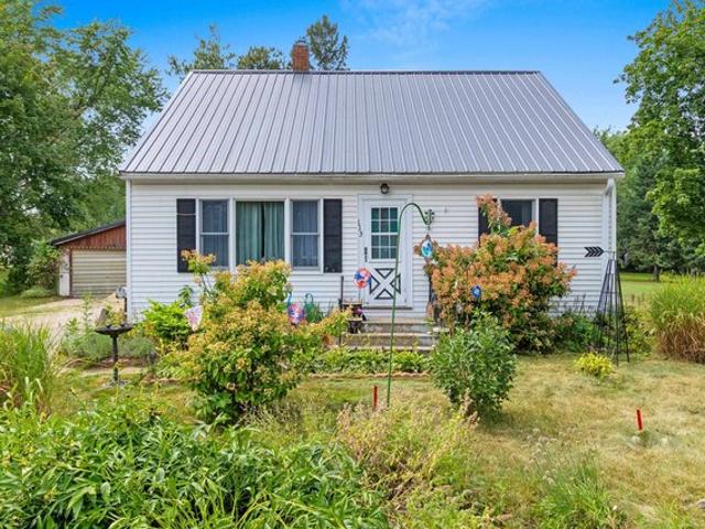 House for sale in Gillett, Wisconsin