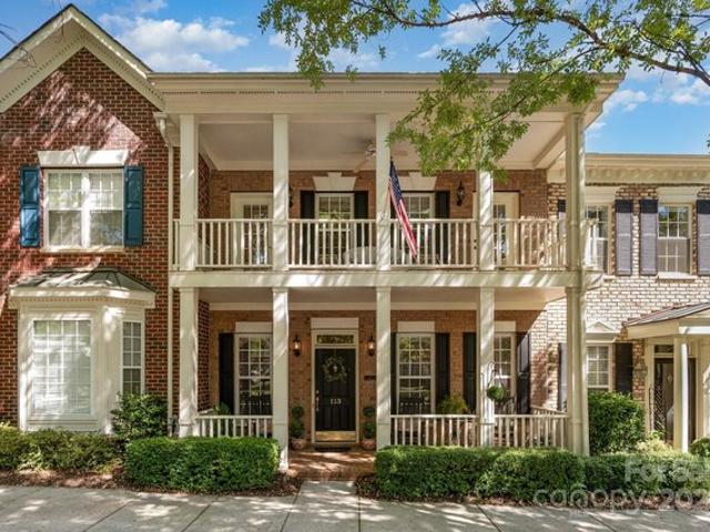 Townhouse for sale in Mecklenburg, North Carolina
