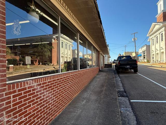 Commercial for sale in Kosciusko, Mississippi