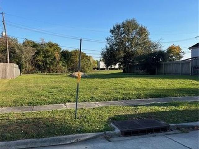 Land for sale in Arabi, Saint Bernard Parish