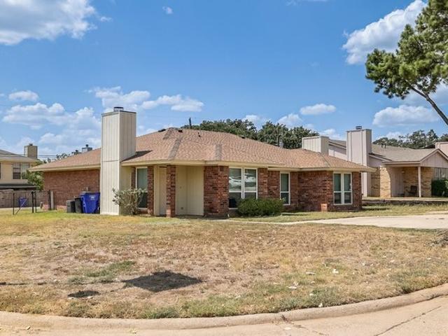 House for sale in Kennedale, Texas