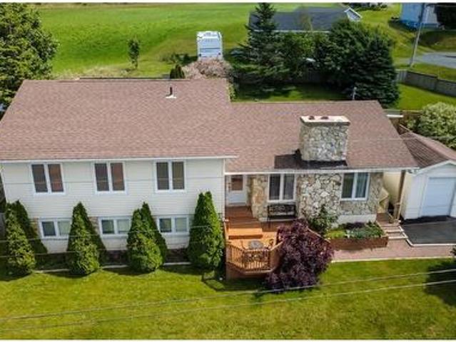House for sale in Foxtrap, Newfoundland And Labrador