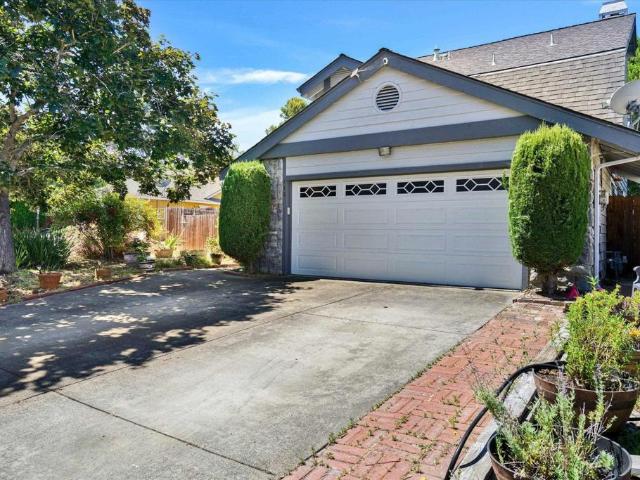 House for sale in Solano, California
