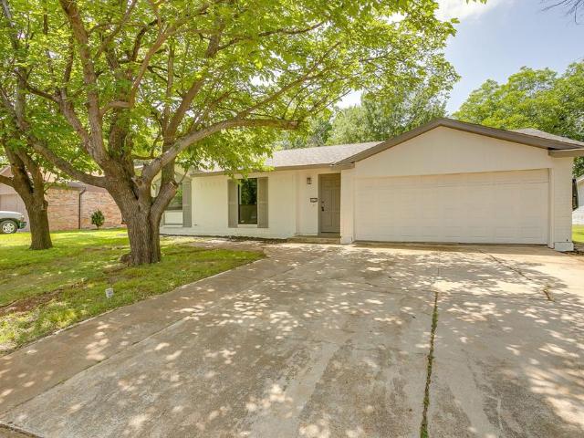 House for sale in Crowley, Texas