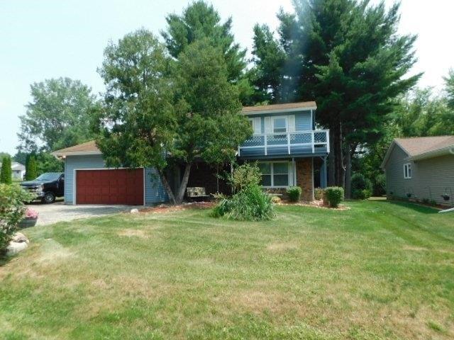 House for sale in Poplar Grove, Illinois