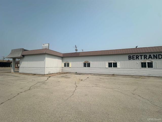 Commercial for sale in Escanaba, Michigan