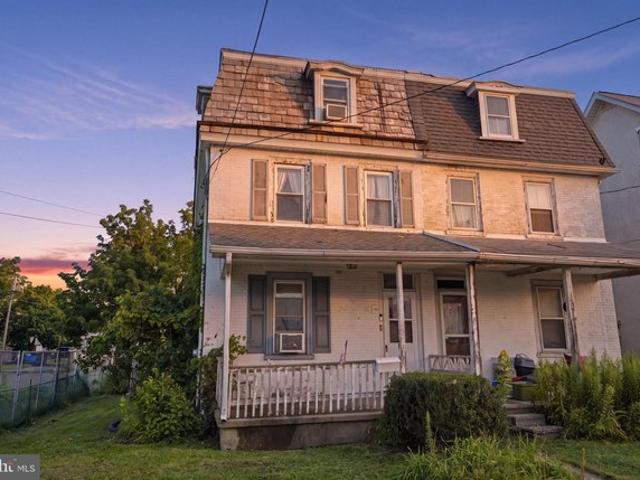 Townhouse for sale in North Wales, Pennsylvania