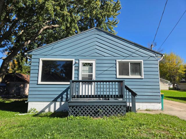 House for sale in Albert Lea, Freeborn County