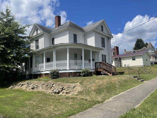 House for sale in Buckhannon, West Virginia