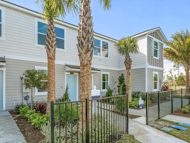 Townhouse for rent in Saint Johns, Florida