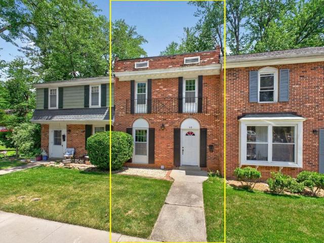 Townhouse for sale in Virginia