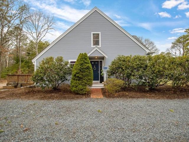 Condo for sale in Mashpee, Massachusetts