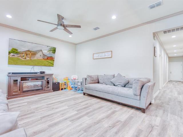 House for sale in Tioga, Texas
