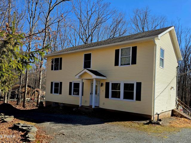 House for sale in Beach Lake, Pennsylvania