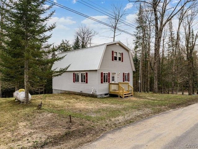 House for sale in Oneida, New York