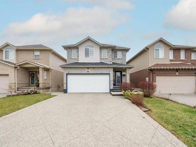 House for sale in Ancaster, Ontario