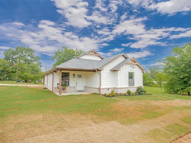 House for sale in Smith, Texas