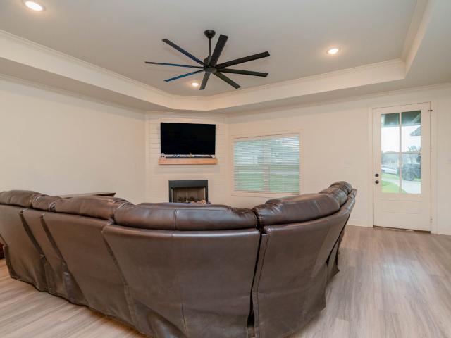 House for sale in White Oak, Texas