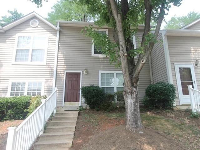 Townhouse for sale in Virginia