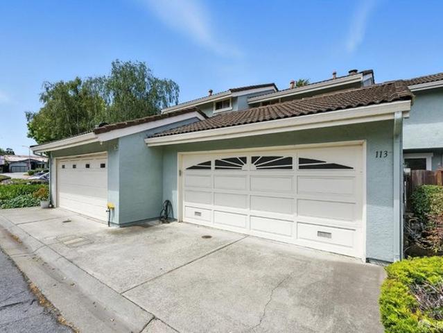 Townhouse for sale in San Pablo, California