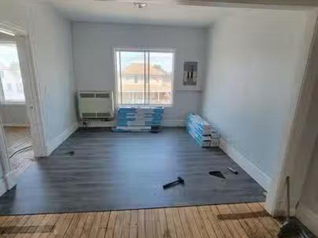Condo for rent in Copper Cliff, Ontario