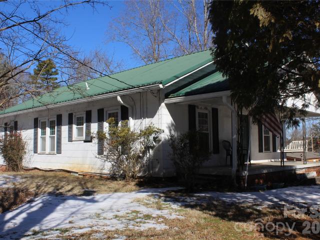 House for sale in Drexel, North Carolina