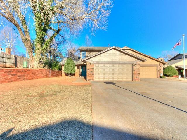 Townhouse for sale in Edmond, Oklahoma
