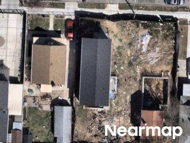 House for sale in Queens, Arverne