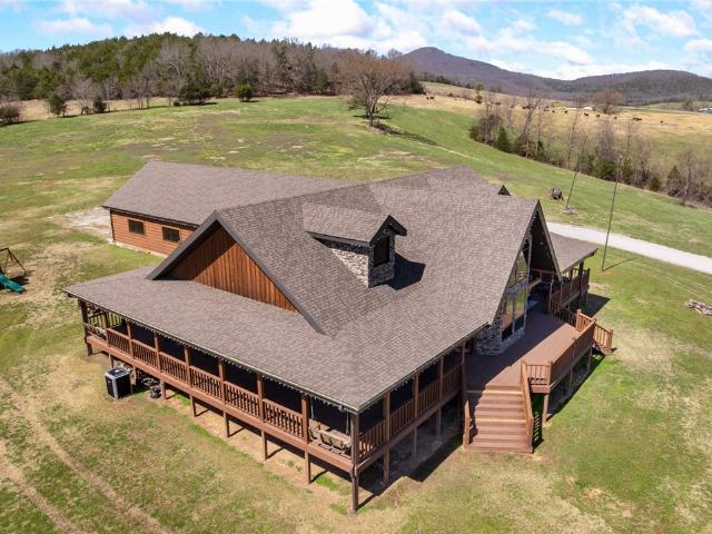House for sale in Ark