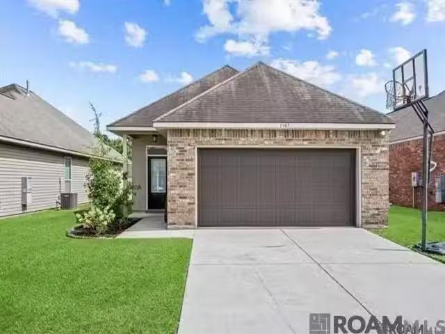 House for rent in Denham Springs