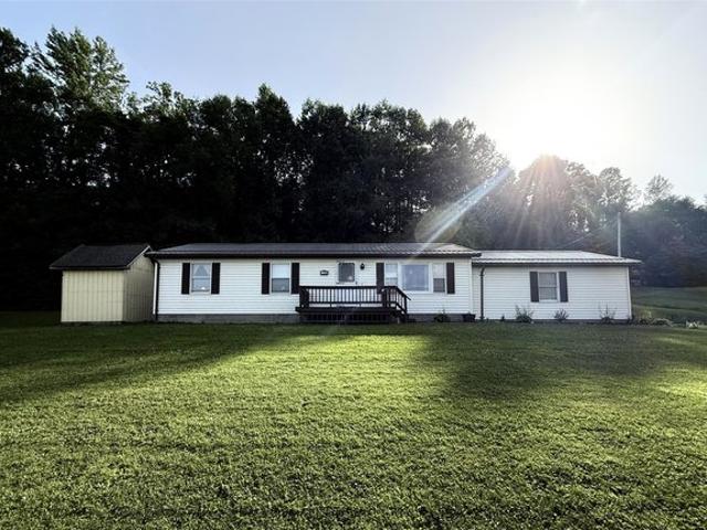House for sale in Crawford, Pennsylvania