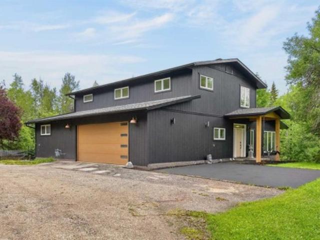 House for sale in Alberta