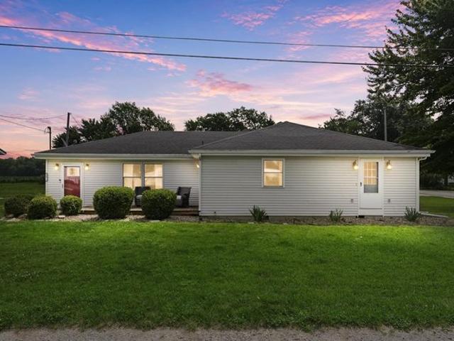 House for sale in Hoagland, Indiana